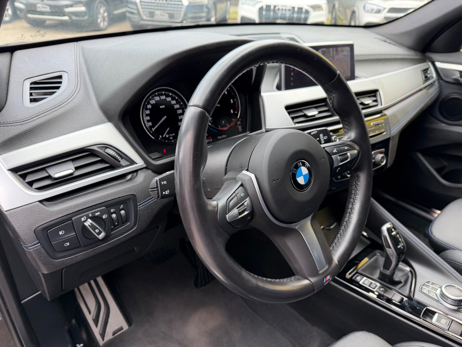 BMW X1 sDrive 18 d/M SPORTPAKET/LED/KAMERA/LEDER/AUT, миниатюра 13