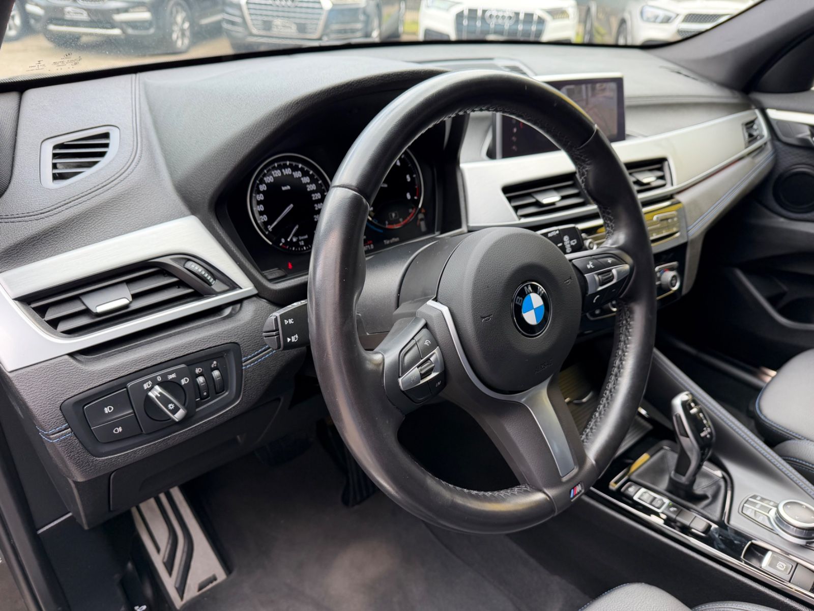 BMW X1 sDrive 18 d/M SPORTPAKET/LED/KAMERA/LEDER/AUT foto 13
