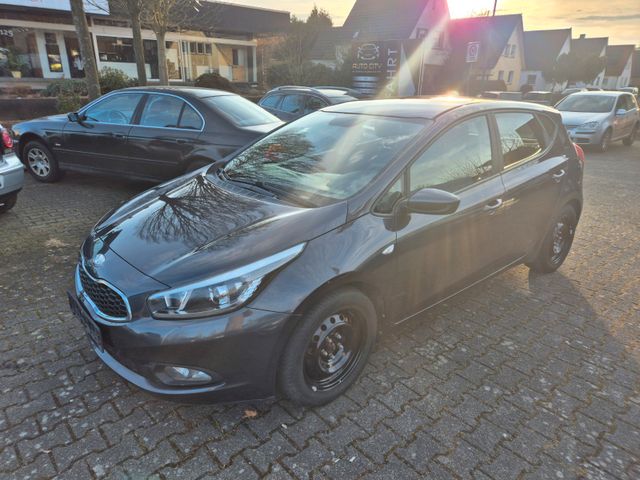 Kia ANDERE Ceed Edition 7