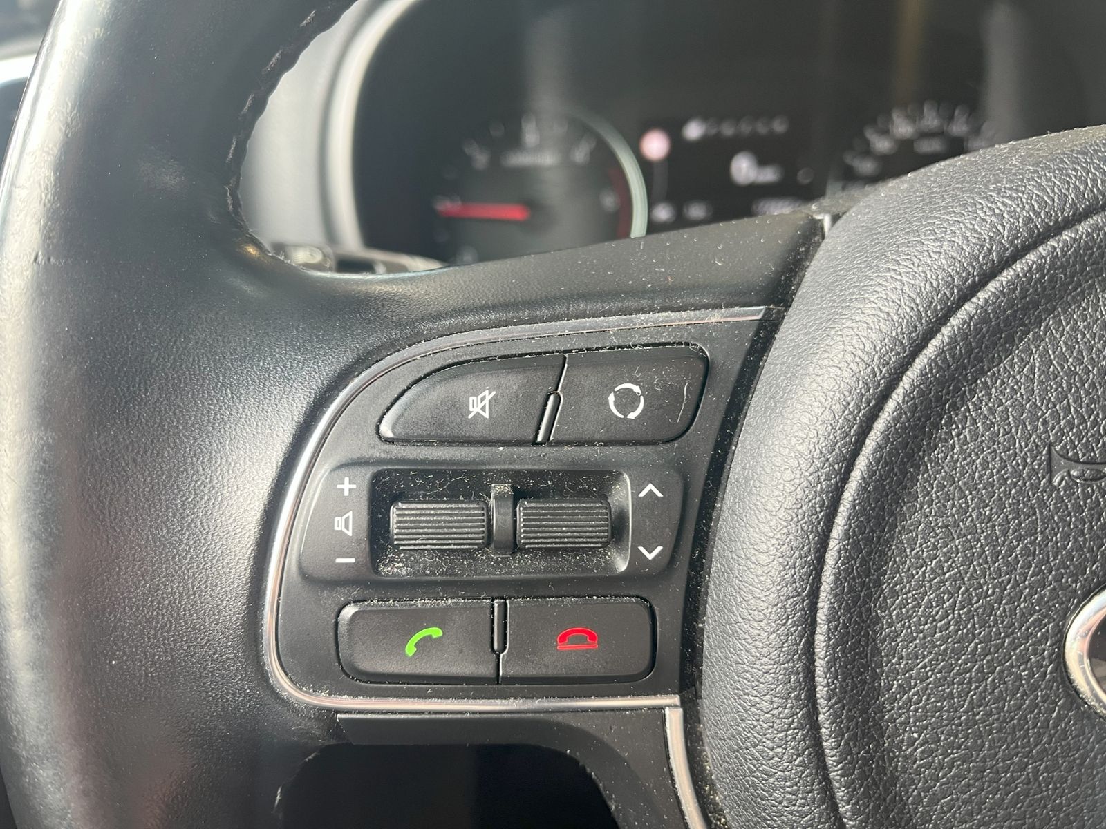 Fahrzeugabbildung Kia Sportage 2.0 CRDI AWD Spirit XEN NAV JBL 19"