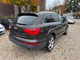 Audi Q7 3.0 TDI quattro.Xeno Navi.Panoramadach 7Sitze - gebrauchte Audi Q7 aus dem Jahr 2012
