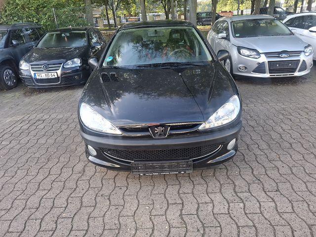 Peugeot 206 Grand Filou Cool, mit AHK und Tüv 06/2028