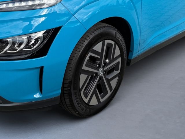 Fahrzeugabbildung Hyundai KONA Trend Elektro 2WD +KLIMA+CARPLAY+RFK+SHZ+UV