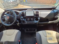 Chausson V 697  FirstLine Markise,Solar,AHK,