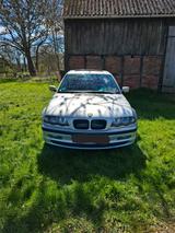 BMW 318i - - BMW 318 aus 2001: 318i