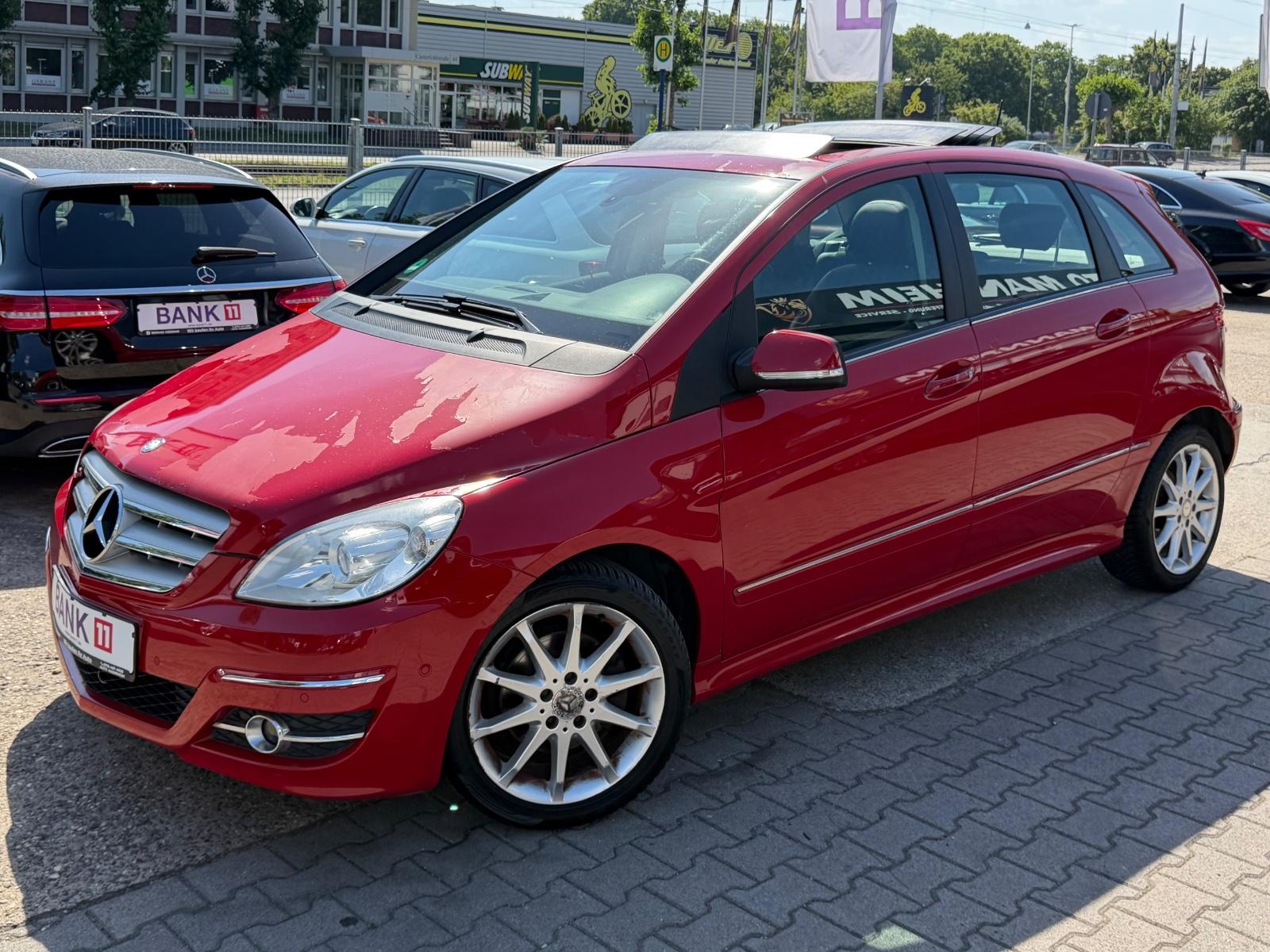 Mercedes-Benz B 200 BENZİN AUTOMATIK 145.000km TÜV NEU 136PS