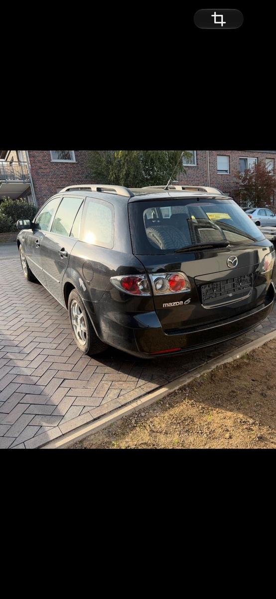 Mazda 2 2006 — rear view