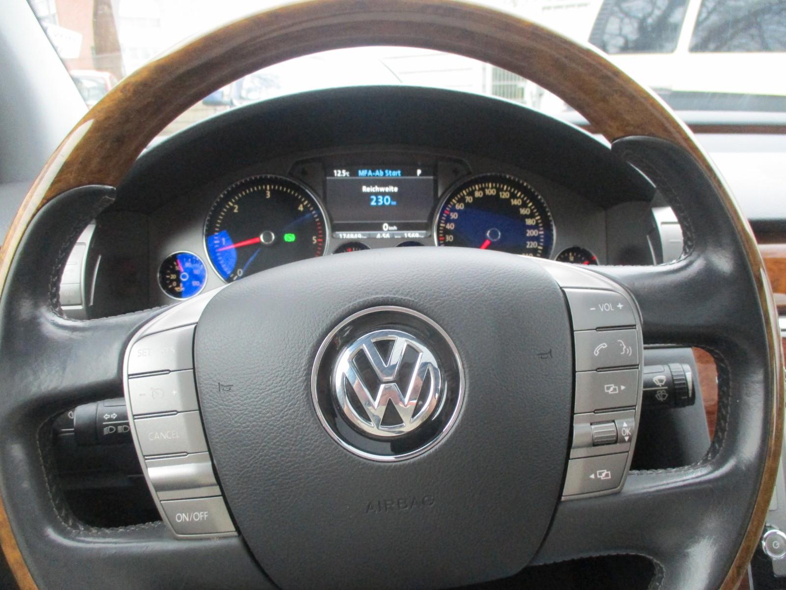 Volkswagen Phaeton V6 TDI 5-Sitzer 4Motion Tüv -neu