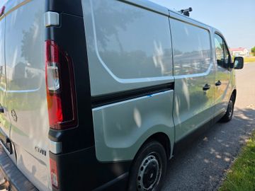 Opel Vivaro - 4