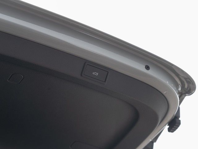 Octavia Combi 2.0 TSI RS DSG AHK+MATRIX+PANO+RFK