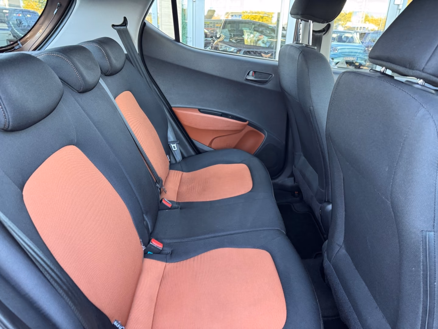 Hyundai i10 Style Allwetterreifen Sitzheizung Klimaautom