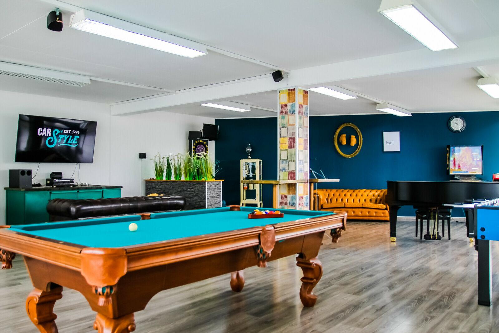 showroom-image-main