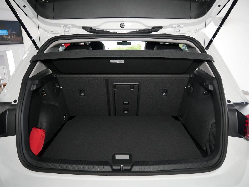 Volkswagen Golf ENERGY 1.5 l eTSI DSG AHK APP GJ-REIF ACC K, миниатюра 11