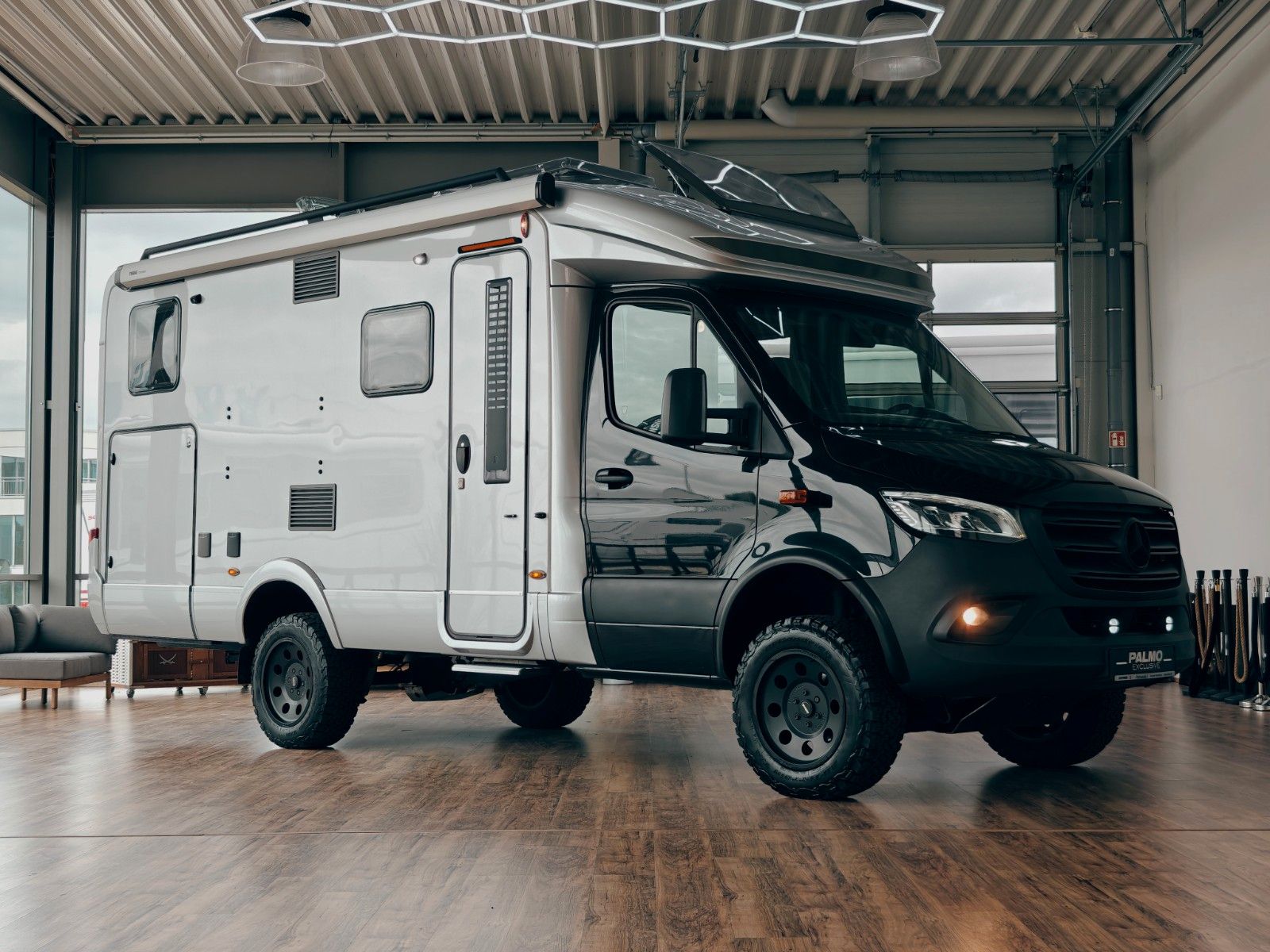 Fahrzeugabbildung HYMER / ERIBA / HYMERCAR ML - T 580 4x4 RSX - DRAUZZEN®