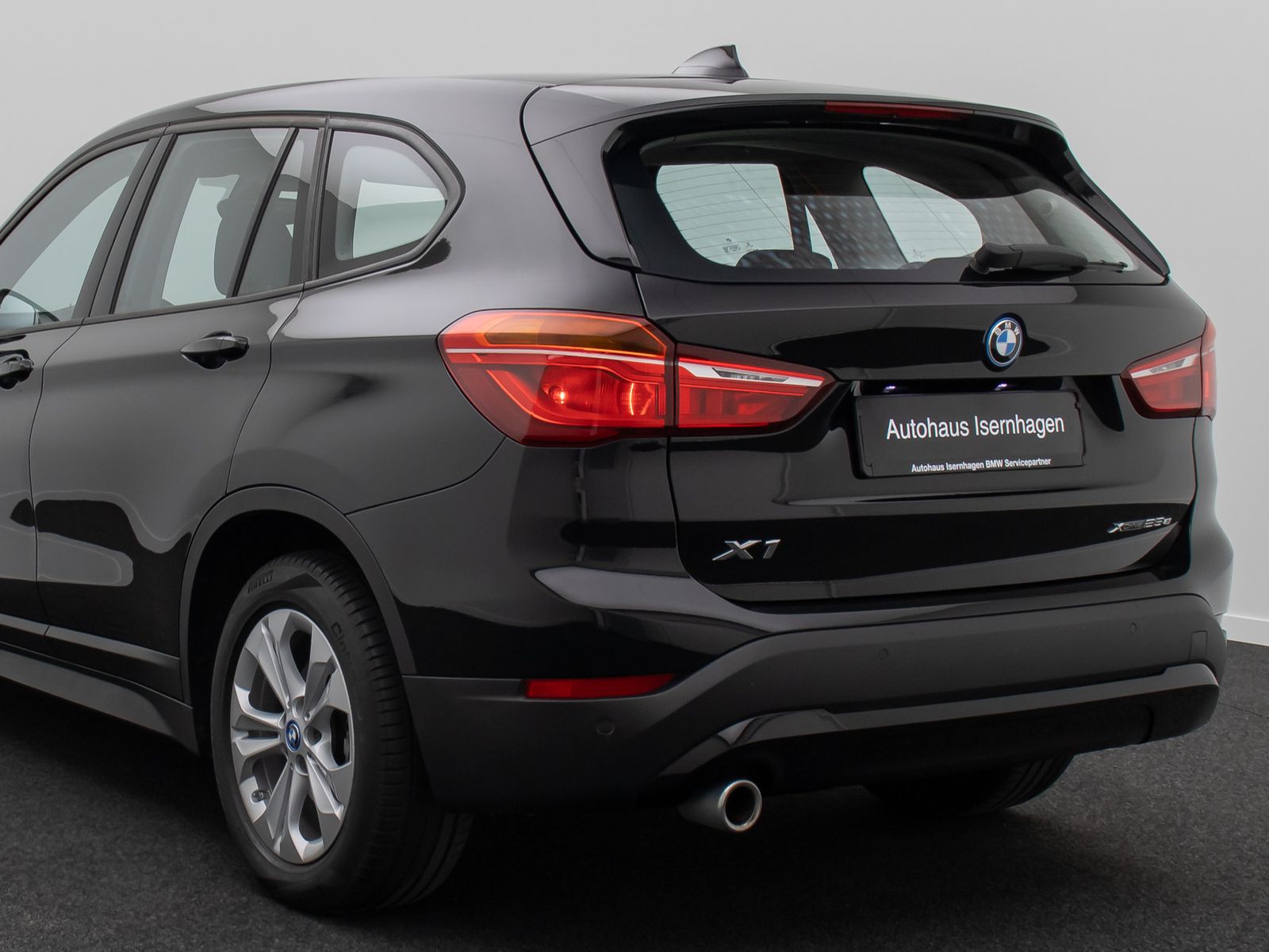 Fahrzeugabbildung BMW X1 xD25e GeschwindigReg ParkAss DAB HiFi Lordos