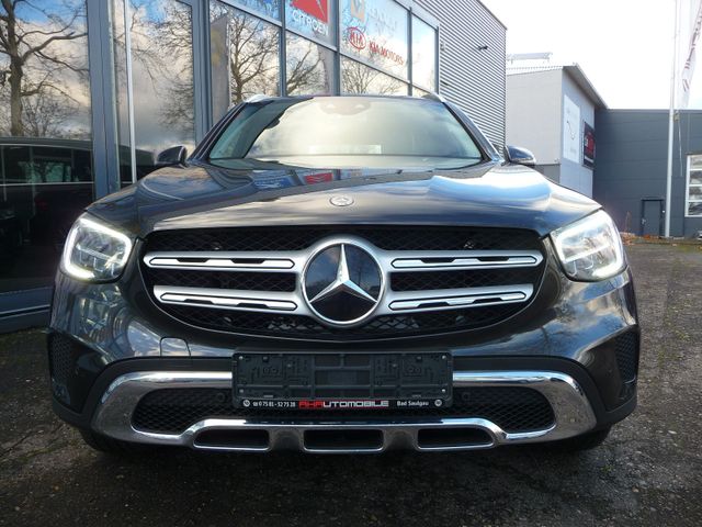 Mercedes-Benz GLC 300 e 4Matic AHK/LEDER/LED/R-CAM/NAVI/APP