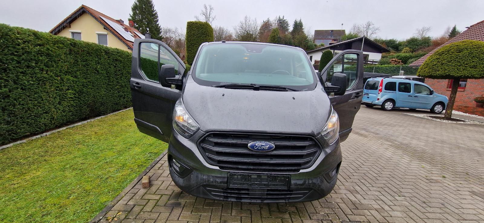 Ford Transit Custom L1H1*behindertengerecht*el.Lift*