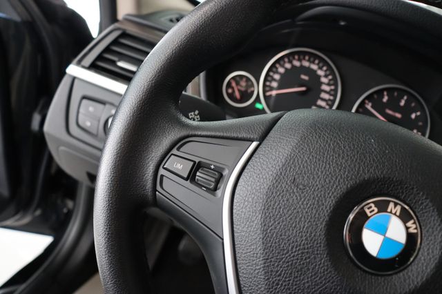 Fahrzeugabbildung BMW 320d Touring Modern Line PDC|SHZ|XENON|NAVI|