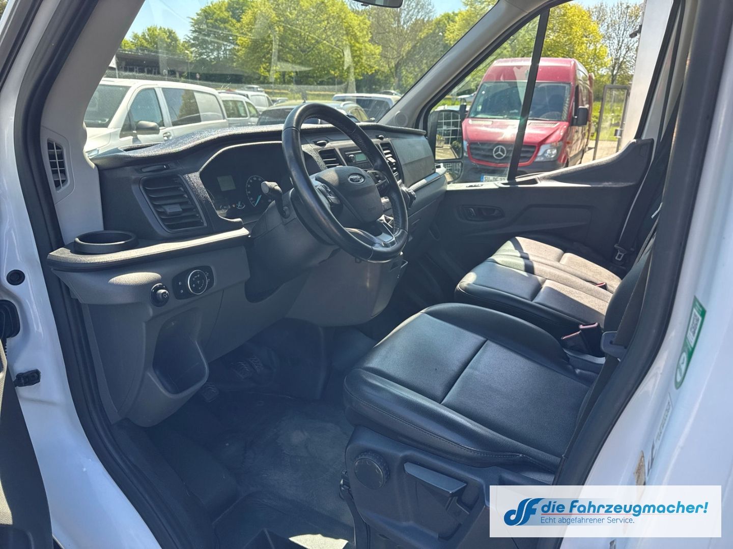 Fahrzeugabbildung Ford Transit Pritsche 4X4 350 Allrad DOKA Trend AHK D