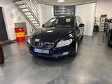 Volvo V70 Kombi Linje Classic PDC AHK Sitzhzg. Navi - Volvo Gebrauchtwagen in Flensburg