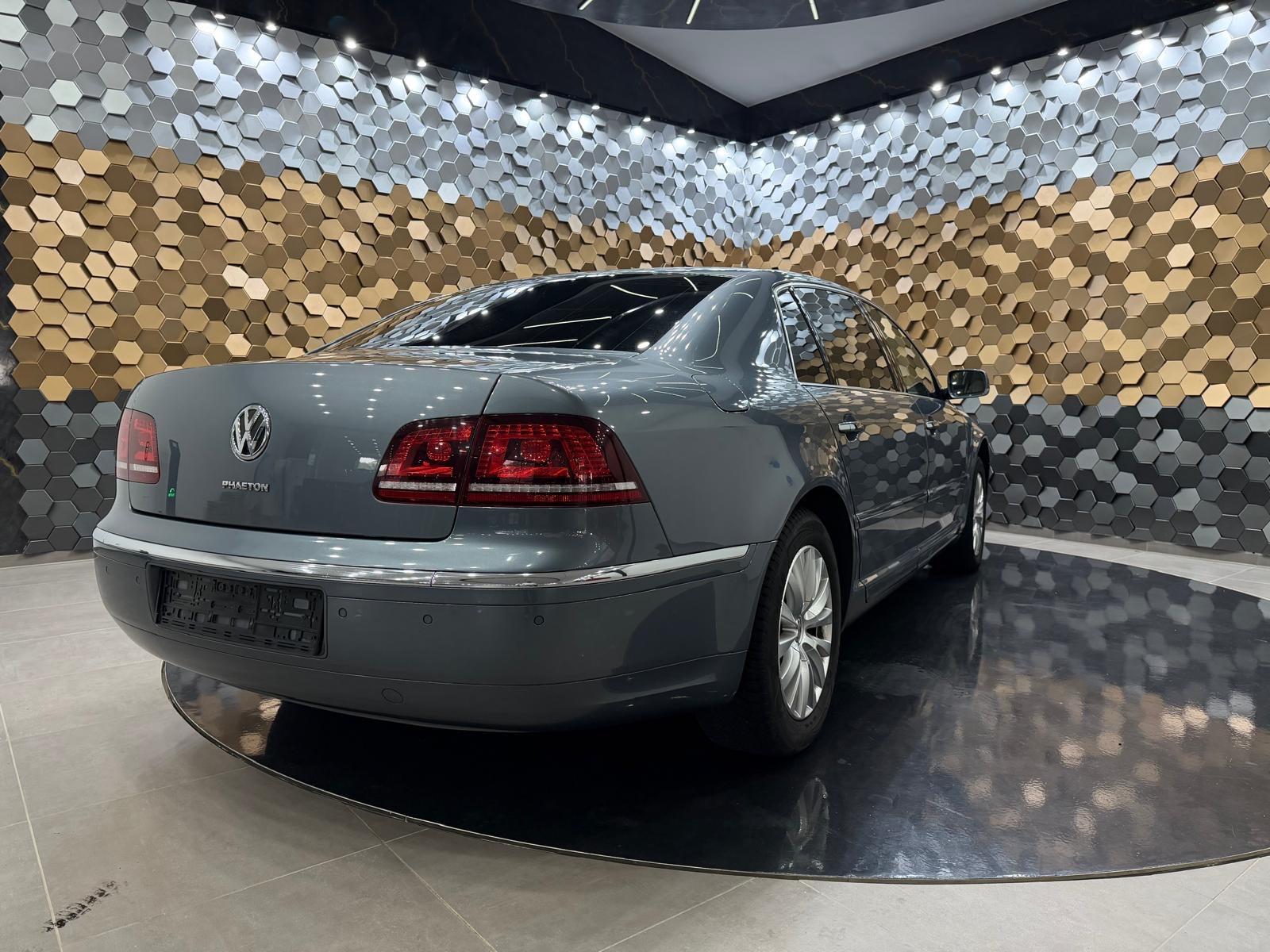 Volkswagen Phaeton V6 TDI 5-Sitzer 4M Lang *94 € pro Monat