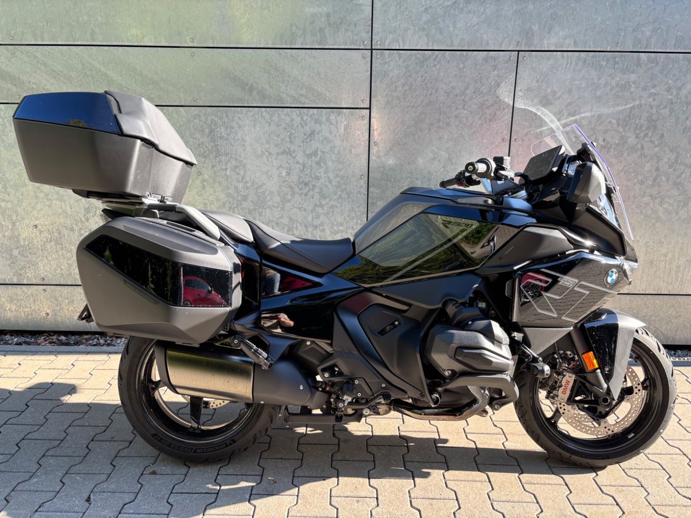 Fahrzeugabbildung BMW R 1300 RT 4 Pakete