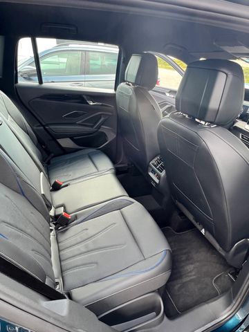 Tiguan 2.0 TDI 4Motion R-Line LEDER STHZ AHK