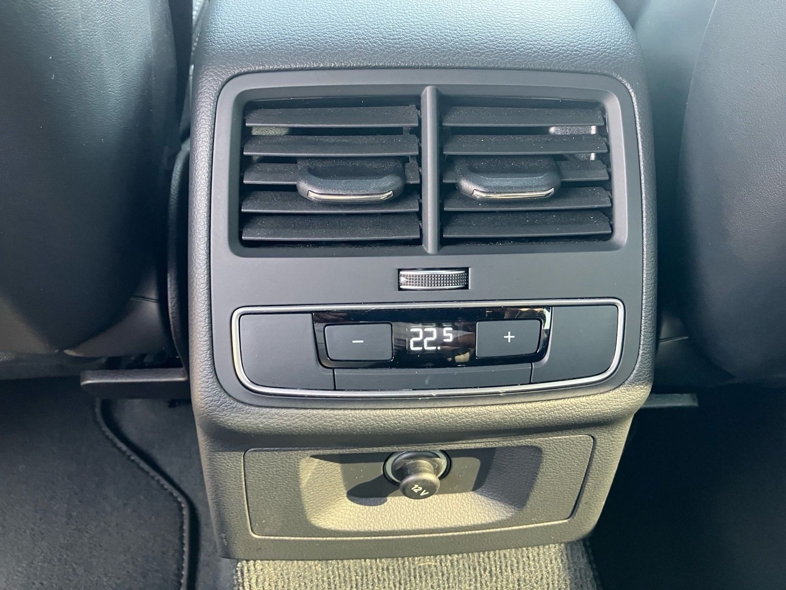 Audi A4 - Bild 14