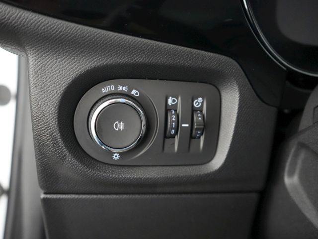 Corsa-e F EDITION 50kWh AT+PARKPILOT HI+KEYLESS+