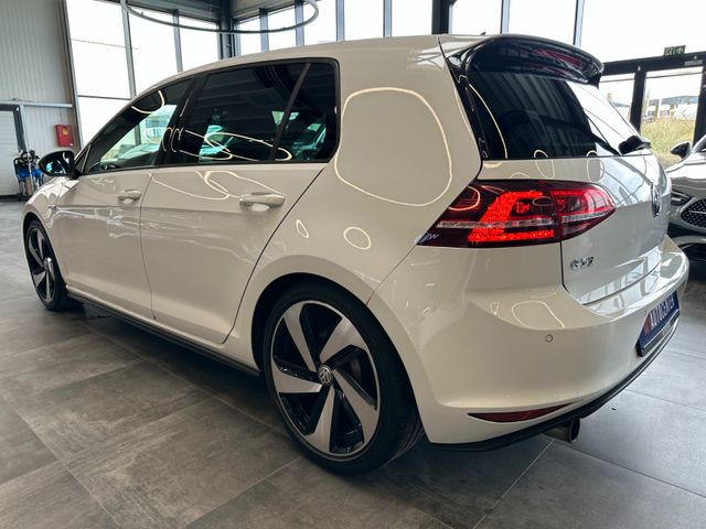 Volkswagen Golf VII Lim. GTI BMT *BiXenon*Navi*ACC*Kamera*