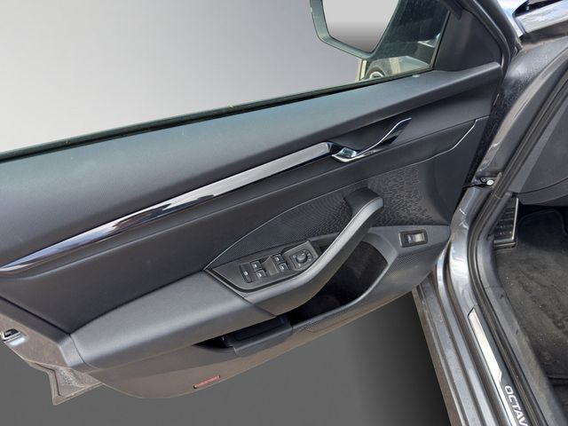 Octavia Combi 2.0TSI DSG 4x4 Sportline