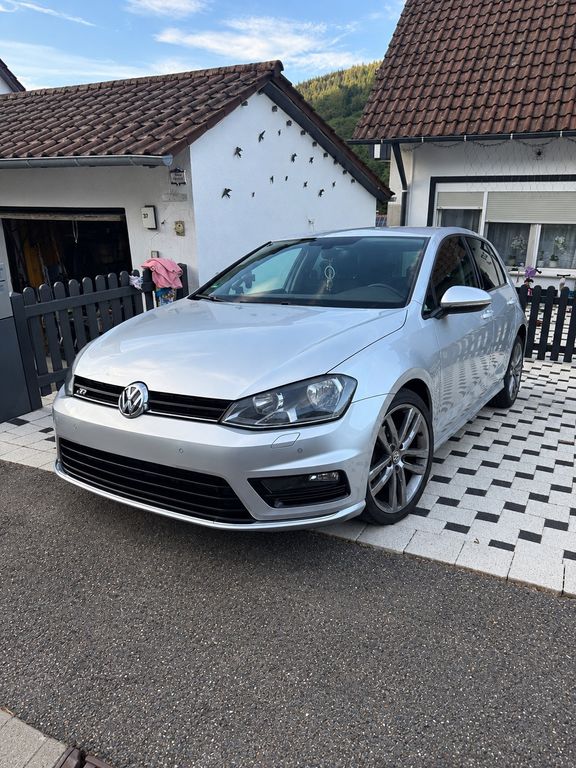 Image of Volkswagen Golf
