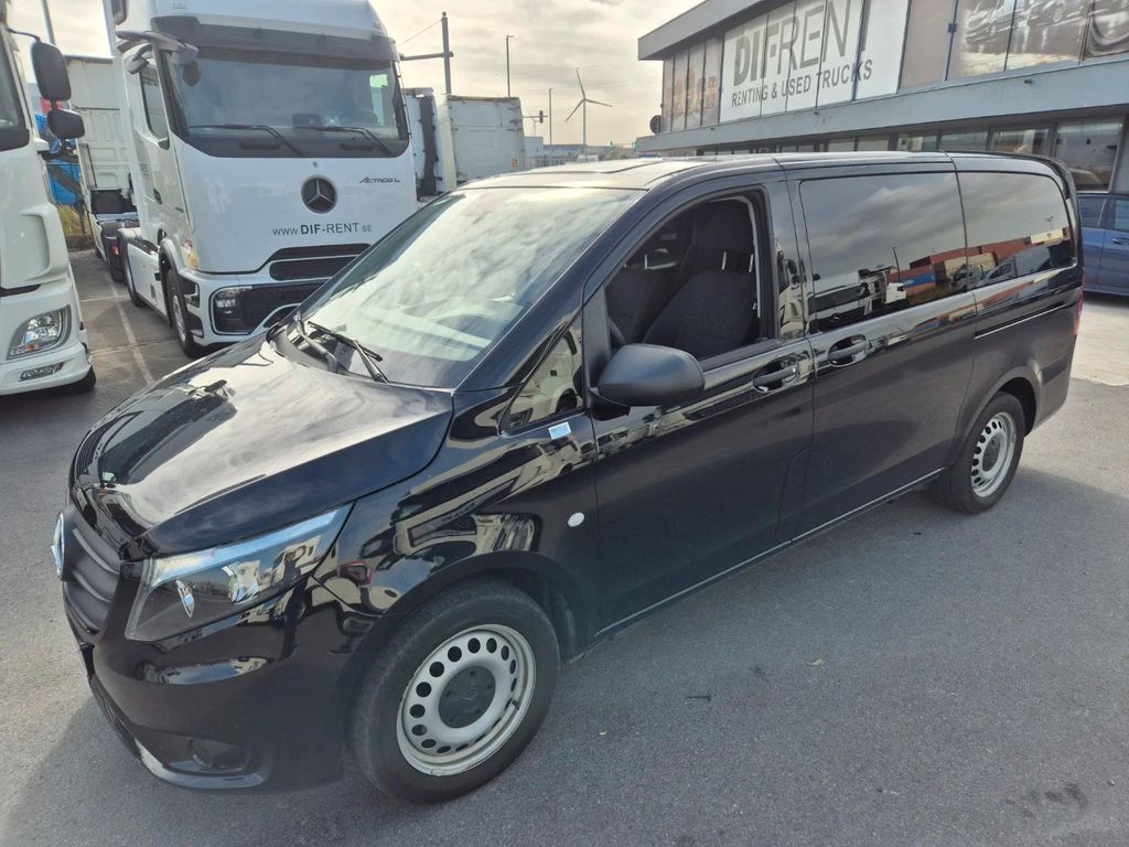 Image of Mercedes-Benz Vito