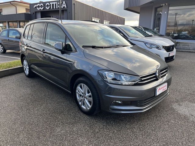 Volkswagen VW TOURAN 2000 TDI DSG 150 CV 7 POSTI