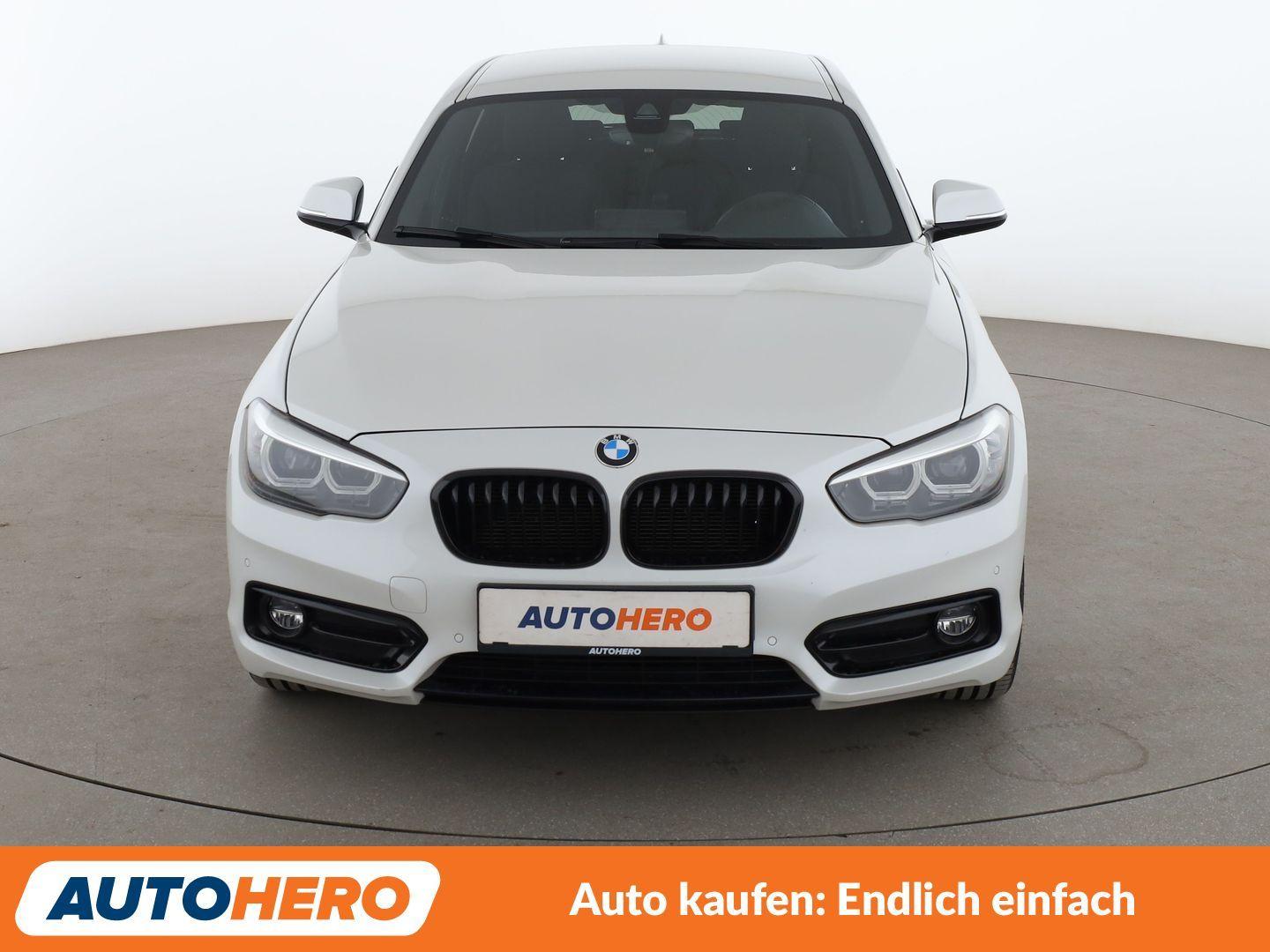 BMW 118i Edition Sport Line Shadow Aut.*NAVI*LED*PDC