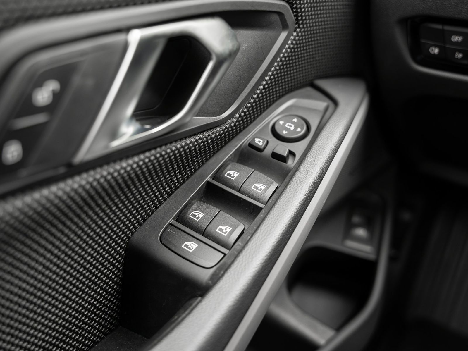 BMW 318 i Touring foto 13