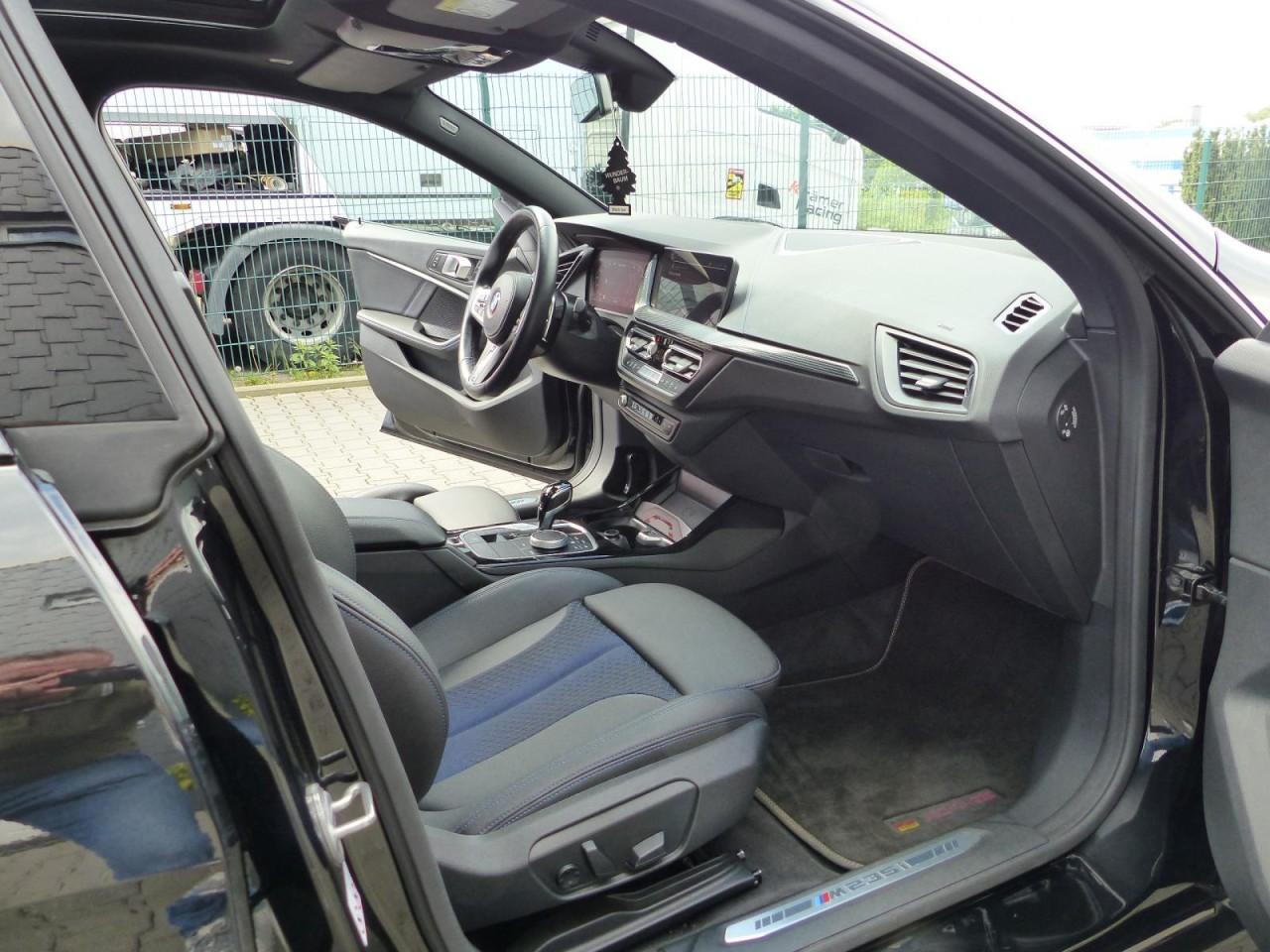 BMW M235i.GRAN.COUP.xDRIVE.NAV.LED.AUTO.PDC.KAMERA.P