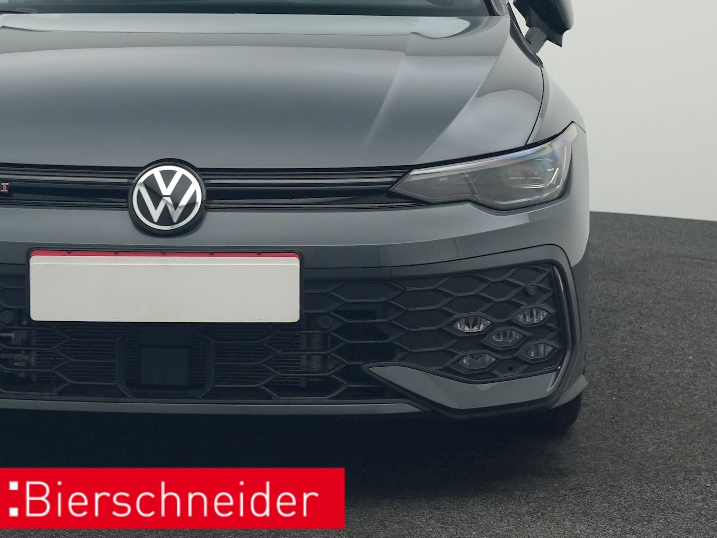 Volkswagen Golf GTI 8 2.0 TSI DSG BLACK STYLE AHK PANO NAVI foto 22