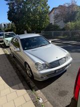 Mercedes-Benz 220 w203 - Mercedes-Benz W203