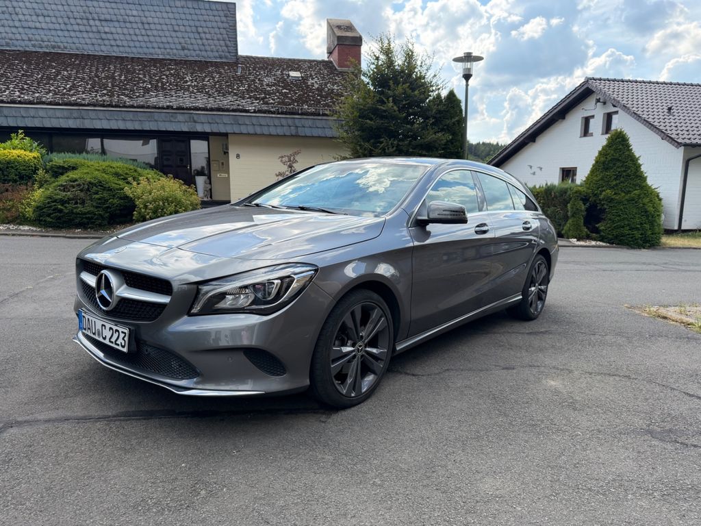 Image of Mercedes-Benz CLA 180 Shooting Brake