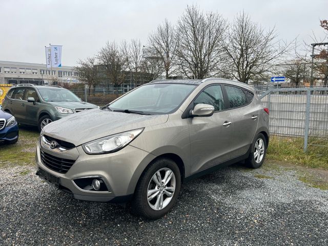 Hyundai IX35 Premium AWD 4WD/PANO/RFK/NAVI/AHK/VOLL