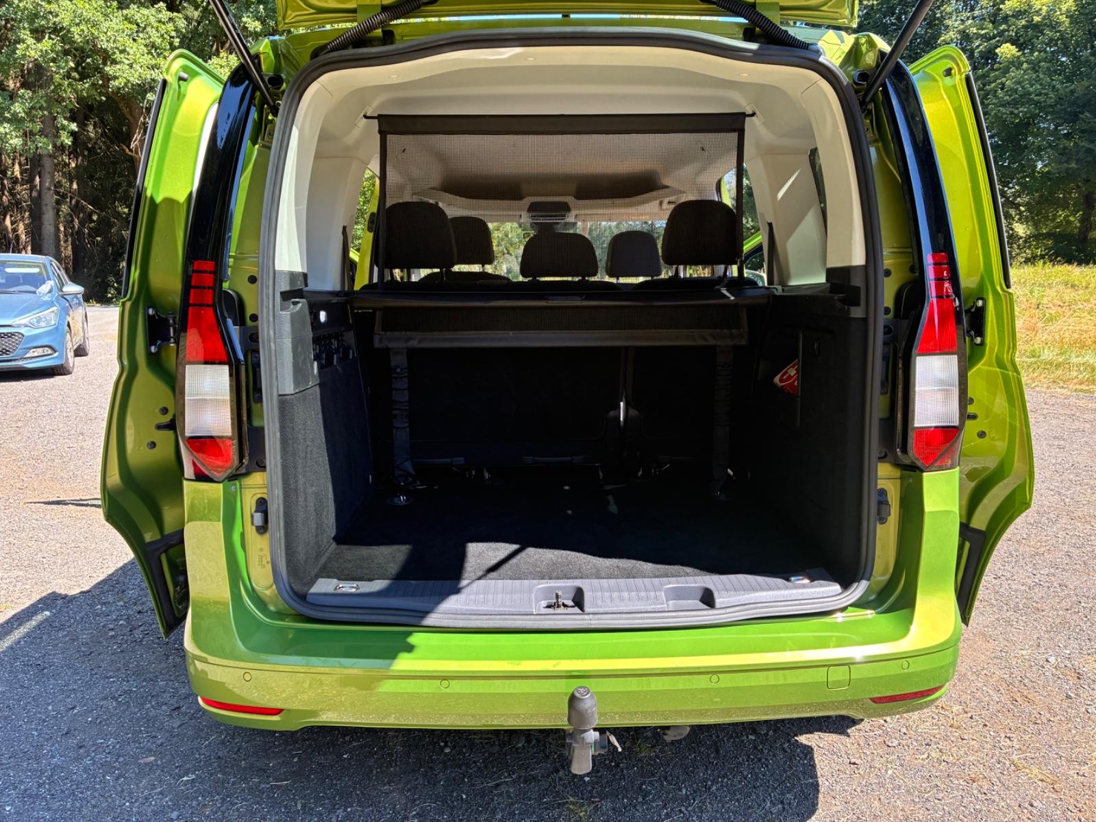 Volkswagen Caddy 2.0 TDI 90kW 122PS DSG Life Scheckheft 