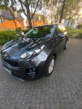 Kia Ich verkaufe einen Kia Sportage mit neuem TÜV - Kia Sportage: I