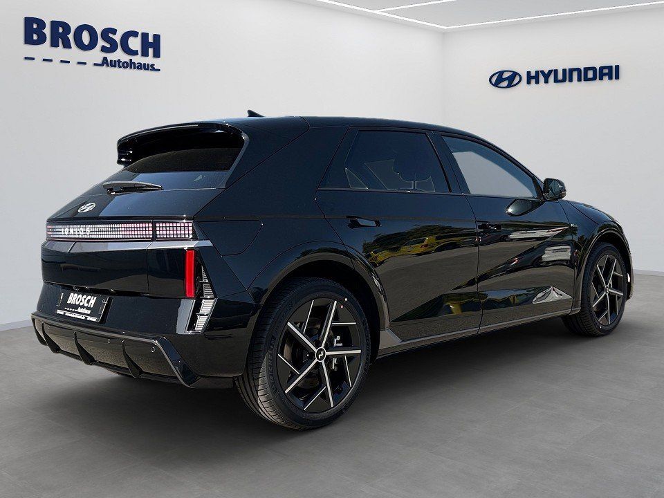 Fahrzeugabbildung Hyundai IONIQ 5 MY25 84kWh N LINE 570KM-RANGE 5JGARANTIE