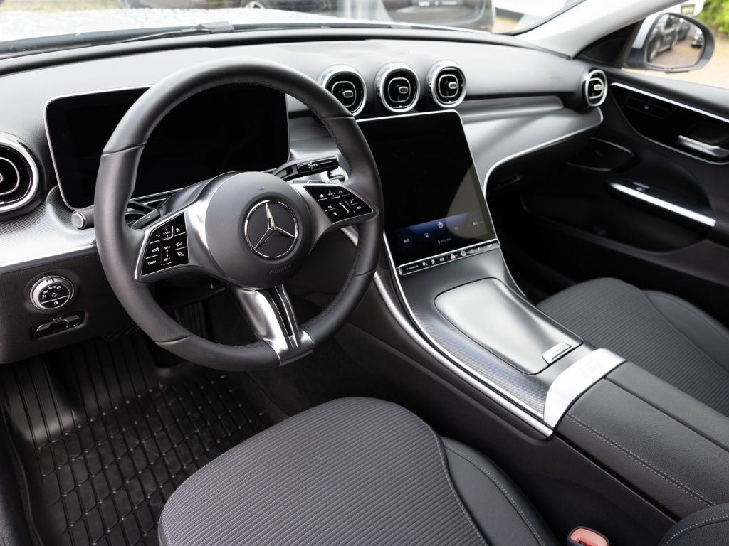 Mercedes-Benz C 300 e T AVANTGARDE 360 AHK DISTR KAMERA foto 7