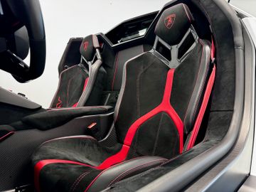 Lamborghini Aventador LP 750-4 Superveloce Roadster 1of500