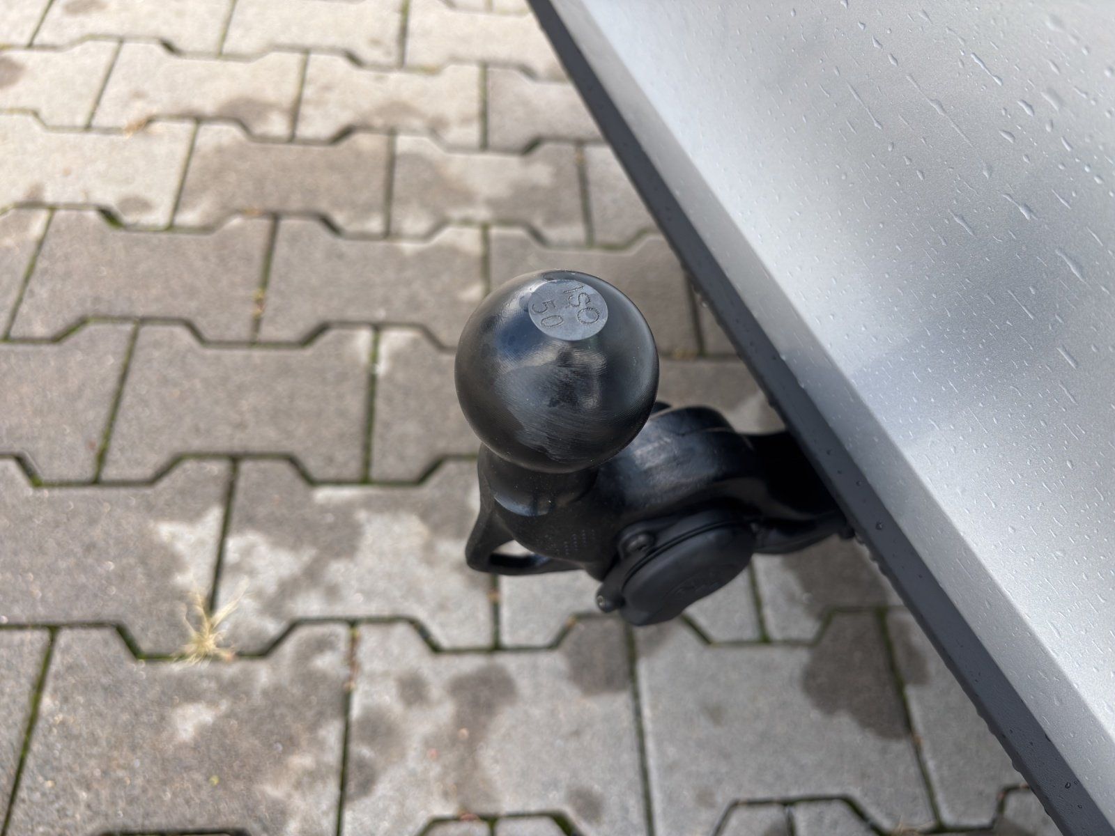 Fahrzeugabbildung SKODA Octavia Combi Selection 1,5 TSI mHEV 110 kW DSG