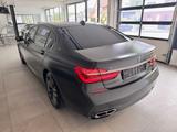 BMW M760 L i xDrive/Matt/TV/Head up/Merino Feinnarbe - BMW M760