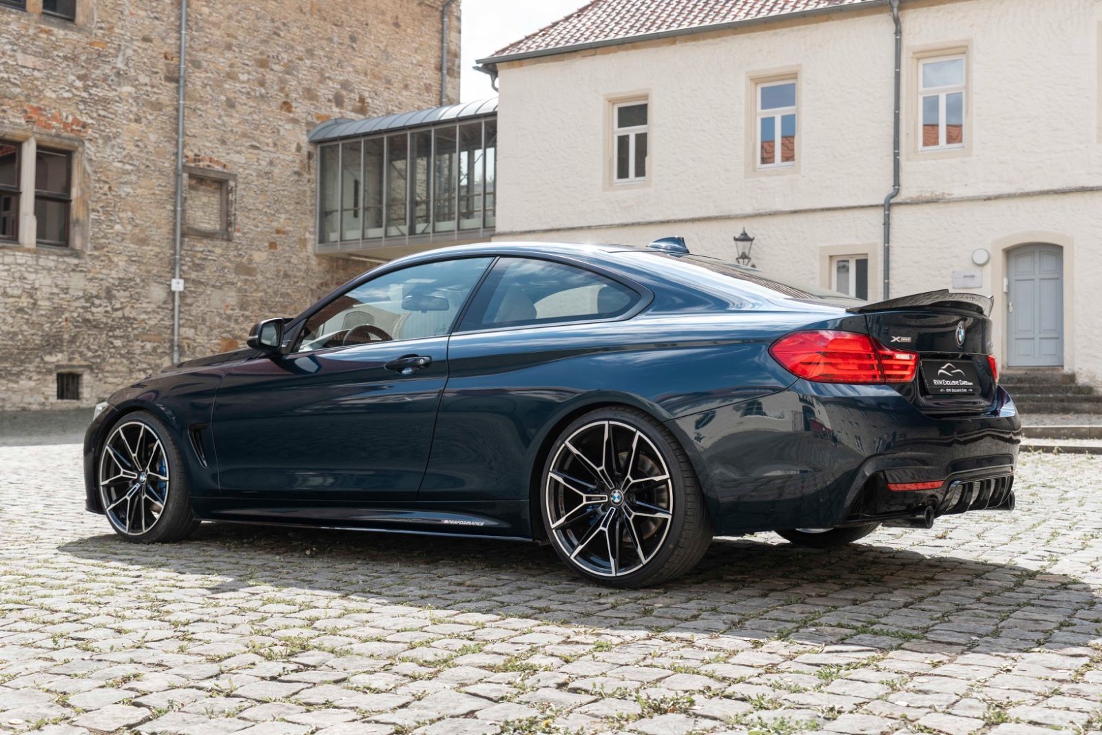 Fahrzeugabbildung BMW 435IX Coupe M-PERFORMANCE H&K HUD KAM NAV ALC