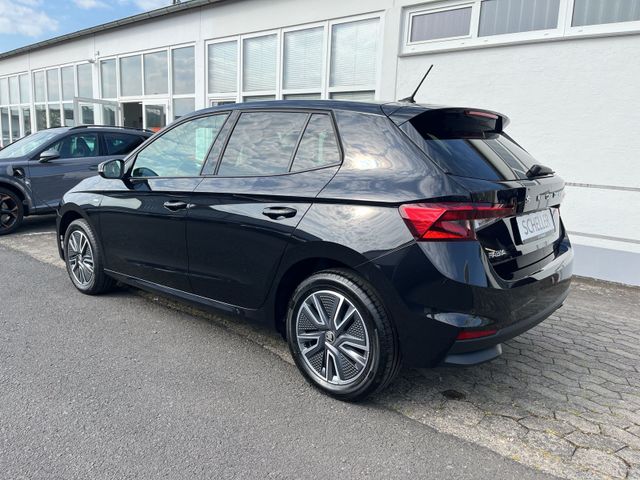 Fabia Tour 1.0 TSI DSG *LED*SHZ*KLIMA*